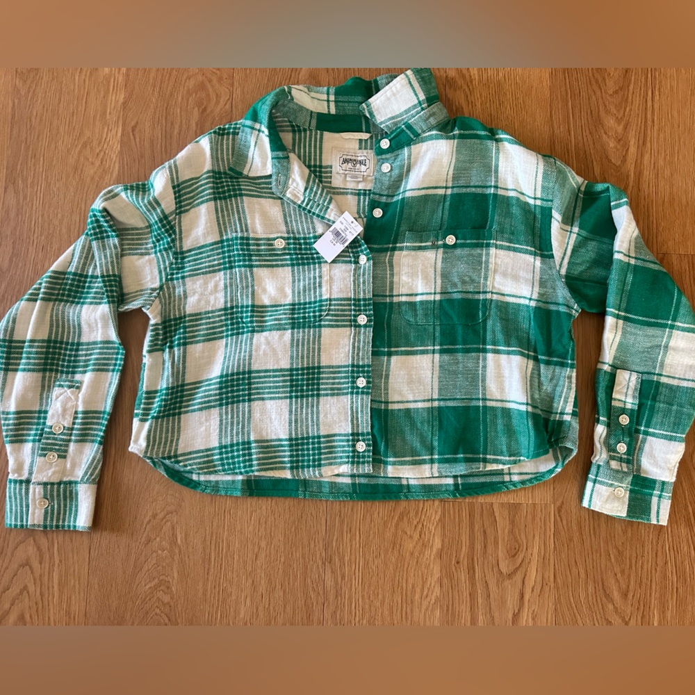 American Eagle Outfitters Green Cream Plaid Shirt button up Flannel NWT aerie